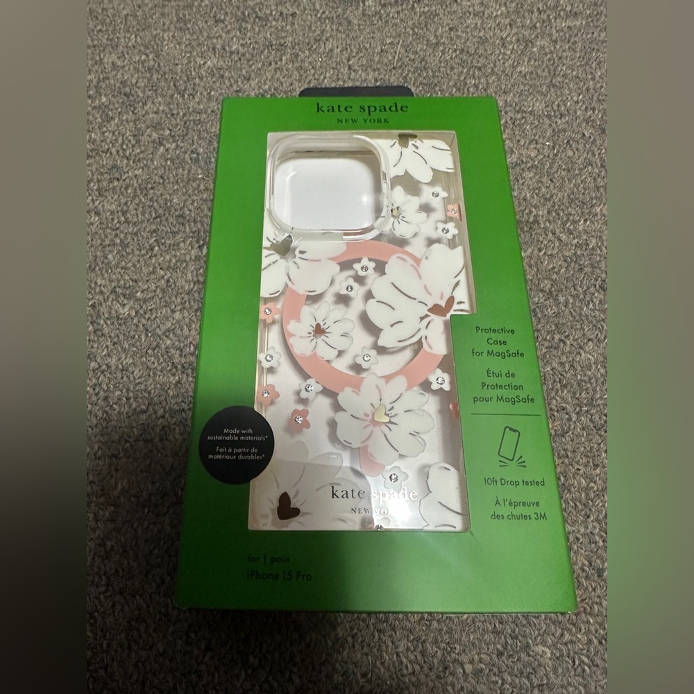 Kate Spade iPhone 15 Pro Case w/MagSafe in Pink & White Floral